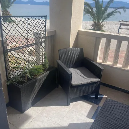 Julia * Živogošće